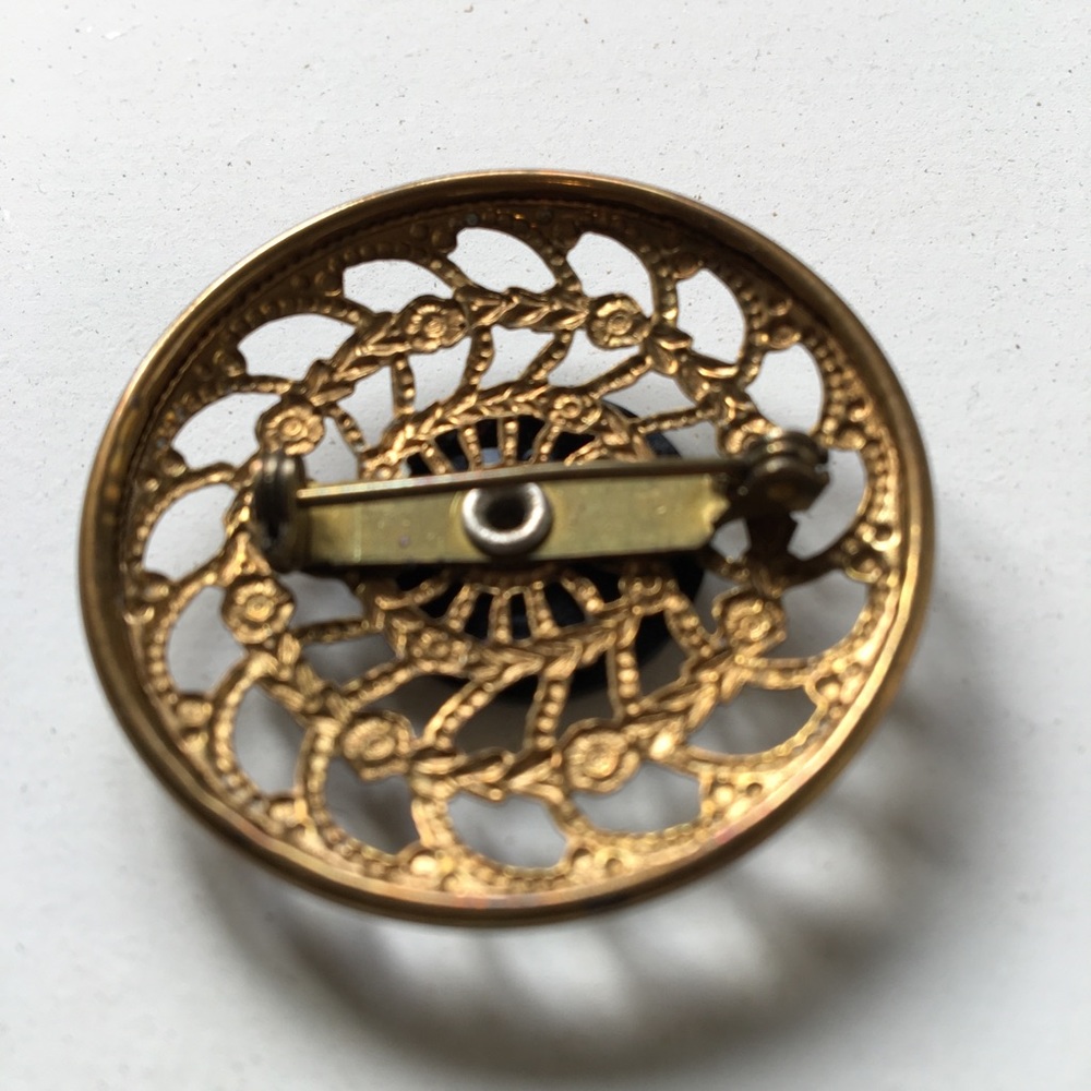 Vintage 1930s - 40s Cameo Brooch Pin - Picture 4 of 6